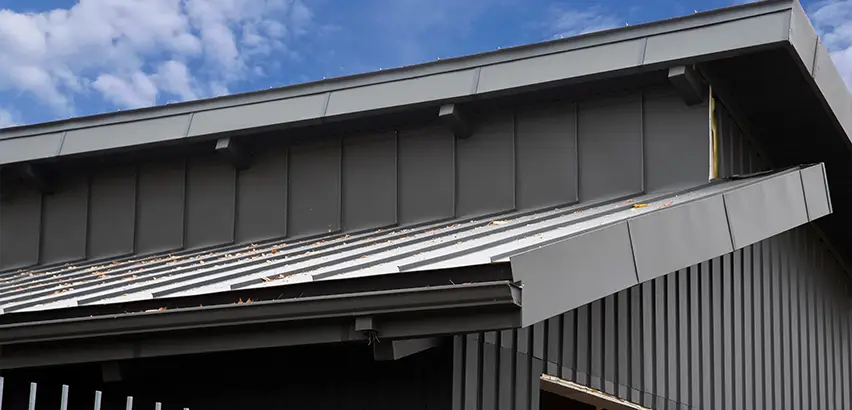 Professional Roof Eaves Installation Services in Tuttle, OK