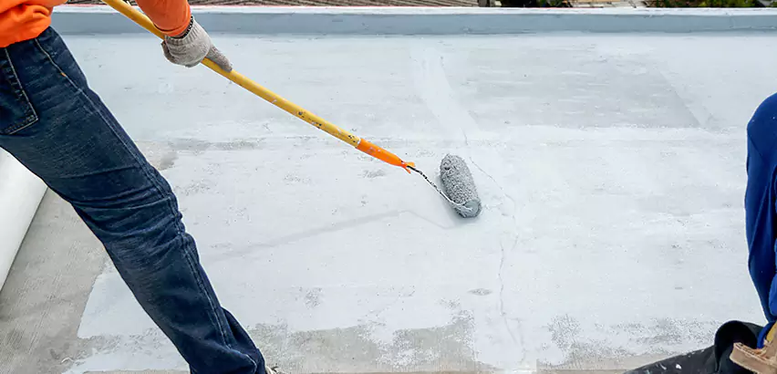 Flat Roof Coatings in Tuttle