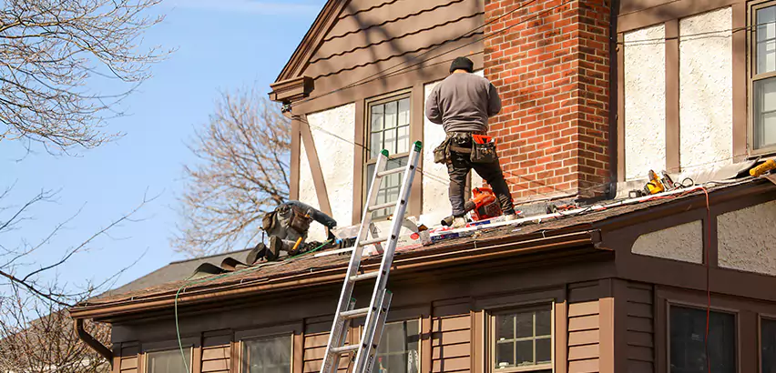 Roof Siding Trim Repair in Tuttle