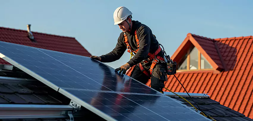 Solar Panels on Steel Roof Installation in Tuttle