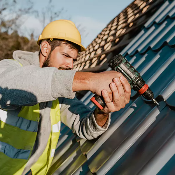 Why Tuttle Property Owners Choose Tuttle Roofing Pro for Metal Roof Replacement?